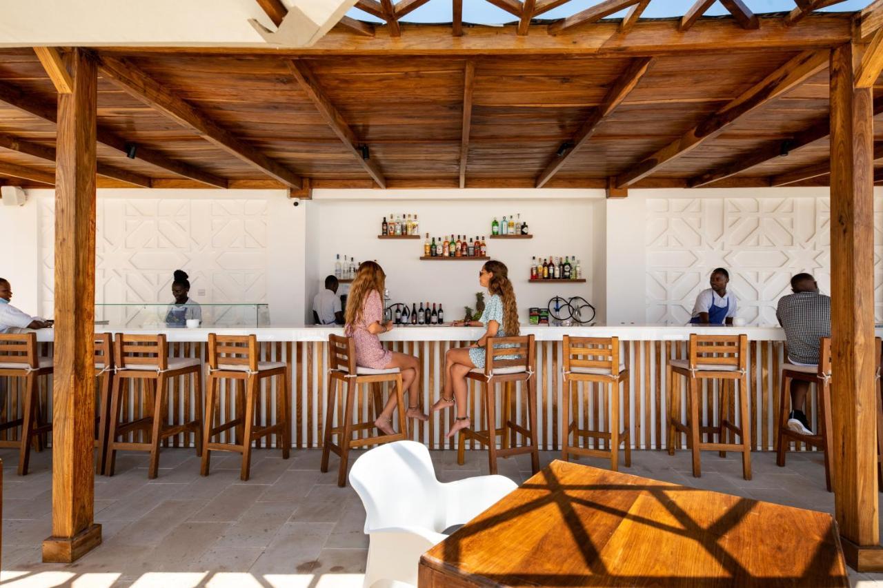 Nungwi Dreams By Mantis Hotel Exterior photo The bar at the rooftop pool